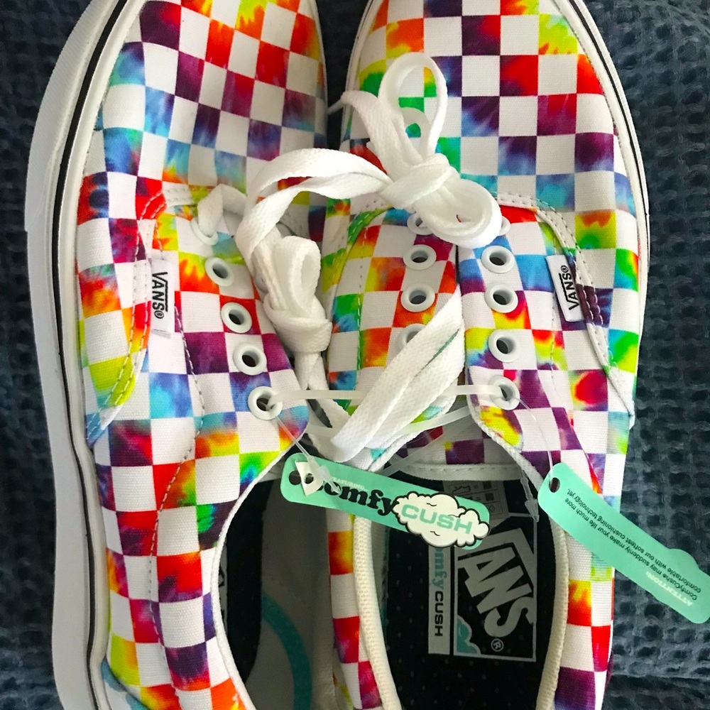 Vans Comfycush Era Tie-Dyed Checkered Originals- New- 8.5 Womens & 7 Men’s